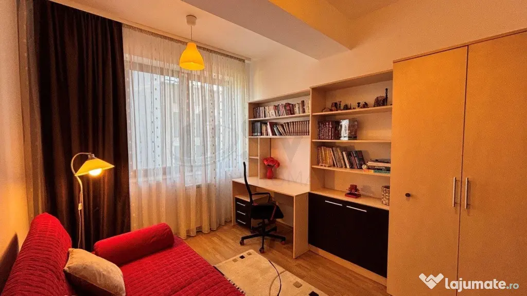 テ始chiriere apartament 4 camere decomandat, Herトピtrトブ, 117 mp, 2 parcトビi - Bucuresti (Bucuresti-Ilfov)