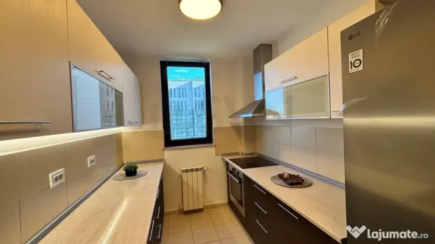 テ始chiriere apartament 4 camere decomandat, Herトピtrトブ, 117 mp, 2 parcトビi - Bucuresti (Bucuresti-Ilfov)