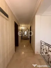 Casă spațioasă și îngrijită - zona centrală, Pantelim 