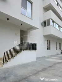 Studio 44 mp cu balcon de 10 mp – Mamaia Nord, aproape de 