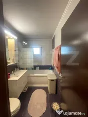 Apartament 3 camere, 65 mp + balcon | Mărăști, zona Scort 