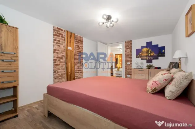 Casă premium 3 dormitoare + birou, garaj încălzit, acceptă animale - Roman (Neamt)