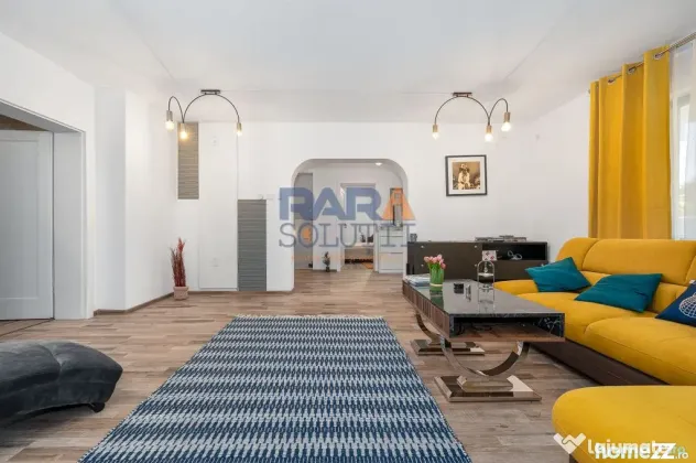 Casă premium 3 dormitoare + birou, garaj încălzit, acceptă animale - Roman (Neamt)