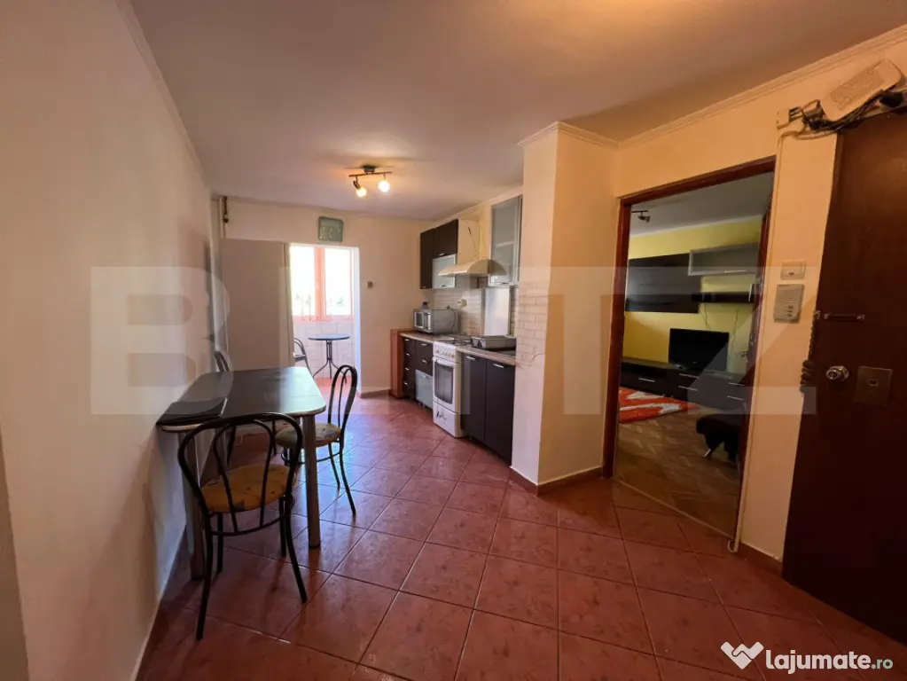 Apartament cu 2 camere de închiriat — Zona Decebal - Oradea (Bihor)