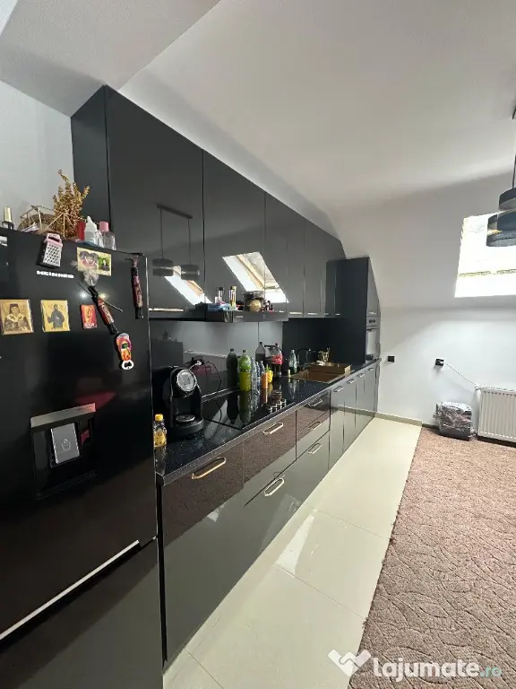 Vanzare 4 camere in Predeal - Predeal (Brasov)