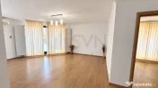 Spatiu comercial I Parter I 3 camere I 2 bai 
