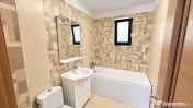 Spatiu comercial I Parter I 3 camere I 2 bai 