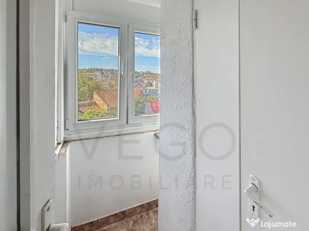 2 camere decomandate, 55 mp, zona NTT - P-ta M.Viteazu - Cluj-Napoca (Cluj)