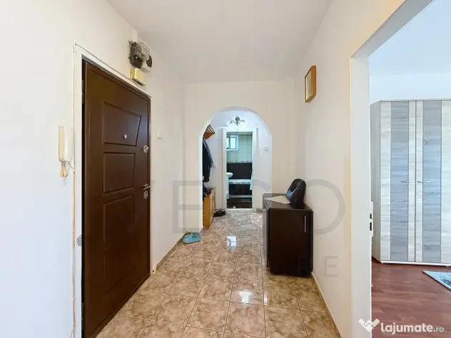 2 camere decomandate, 55 mp, zona NTT - P-ta M.Viteazu - Cluj-Napoca (Cluj)