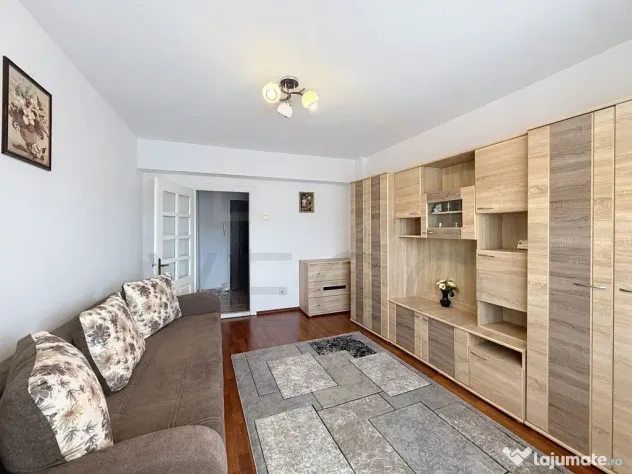 2 camere decomandate, 55 mp, zona NTT - P-ta M.Viteazu - Cluj-Napoca (Cluj)