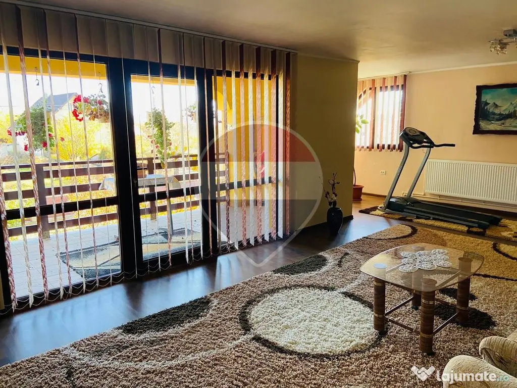 Casa de vanzare in Mitocul Dragomirnei - 2 km de Manastirea Dragomirna - Mitocu Dragomirnei (Suceava)