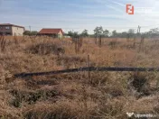 Teren intravilan de 922 mp cu utilitati - Ianova