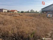 Teren intravilan de 922 mp cu utilitati - Ianova