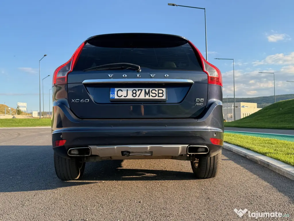 Volvo XC60 D5 AWD Summum 2015, 215 CP, automată, istoric complet