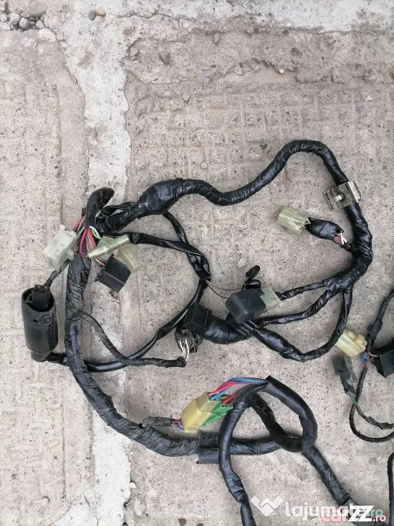 INSTALATIE electrica kawasaki zx 600 - Targu Ocna (Bacau)