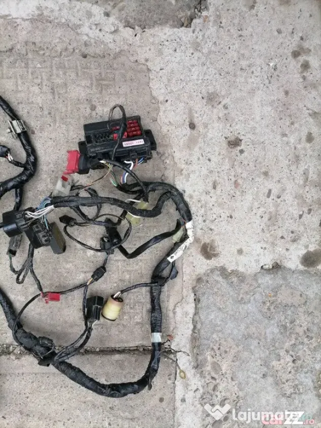 INSTALATIE electrica kawasaki zx 600 - Targu Ocna (Bacau)