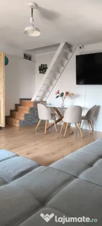 Apartament 2 cam (60 mp)+mansarda 50mp | 110mp utili | mobilat Central