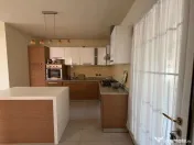 Casa cu teren 10.000mp si foarte multe posibilitati 