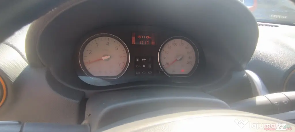 Dacia Logan 1.2 an 2011 - Leordeni (Arges)