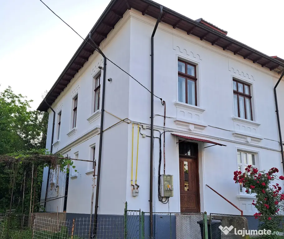 Proprietar!-Vând apartament spațios în Roman