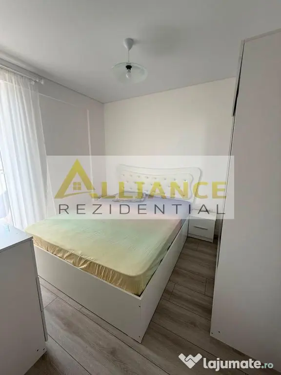 2 camere open space Nou, Metrou aparatorii patriei parcare 40 euro - Bucuresti (Bucuresti-Ilfov)