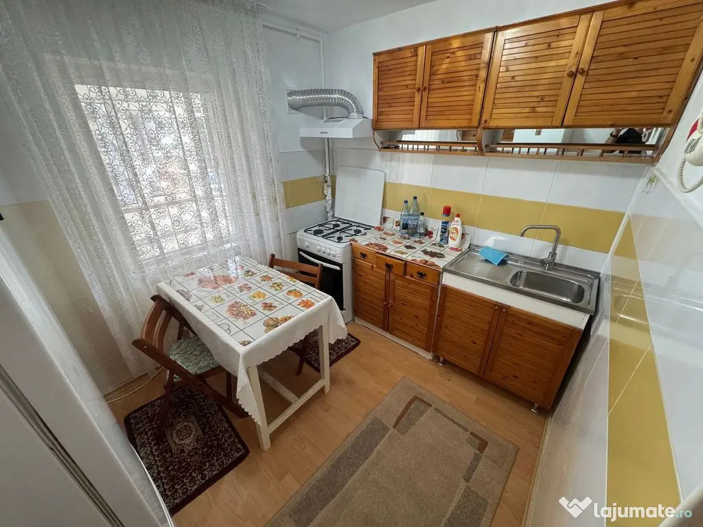 Apartament 2 camere Inel 1 cu Centrala - Constanta (Constanta)