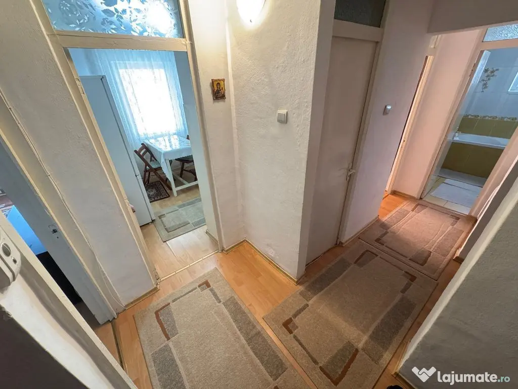 Apartament 2 camere Inel 1 cu Centrala - Constanta (Constanta)