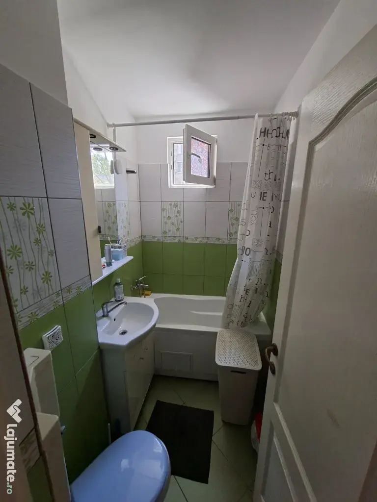 Vand apartament 2 camere parc Drumul Taberei