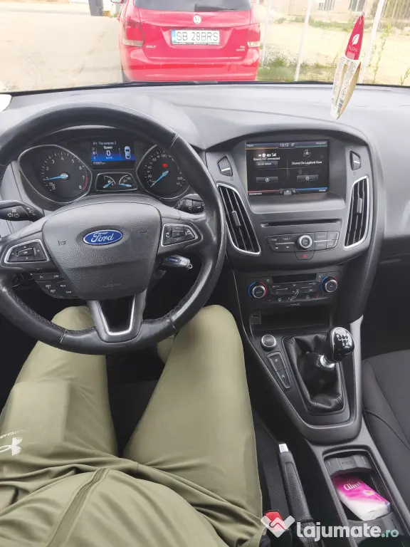 Ford Focus an 2016 Benzină