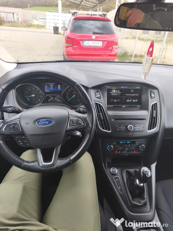 Ford Focus an 2016 Benzină