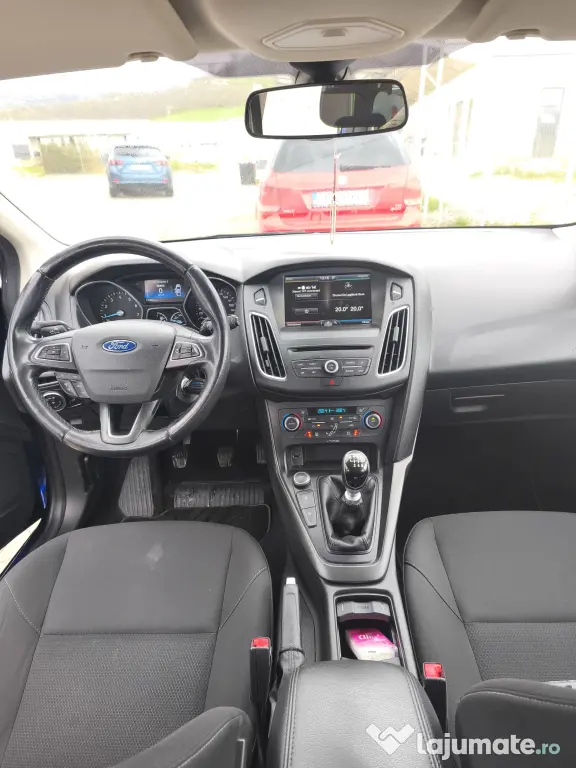 Ford Focus an 2016 Benzină
