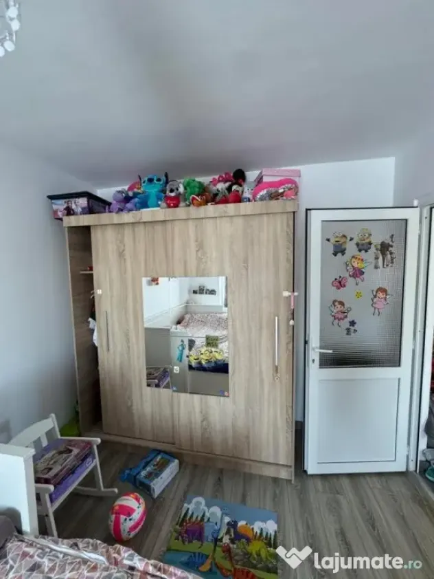 Apartament de vanzare 3 camere - Blaj (Alba)