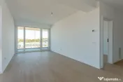 Studio Bartolomeu | 43 mp + Balcon 10 mp | Etaj 5/8 | Sală Polivalentă 