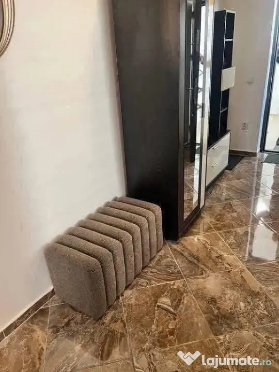 Închiriez apartament în bloc NOU ULTRACENTRAL cu PARCARE - Targu Jiu (Gorj)
