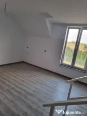 Casa duplex de vanzare ,320mp,Dornesti