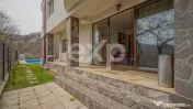 Vila deosebită cu piscina pe Drumul Poienii, Braşov 