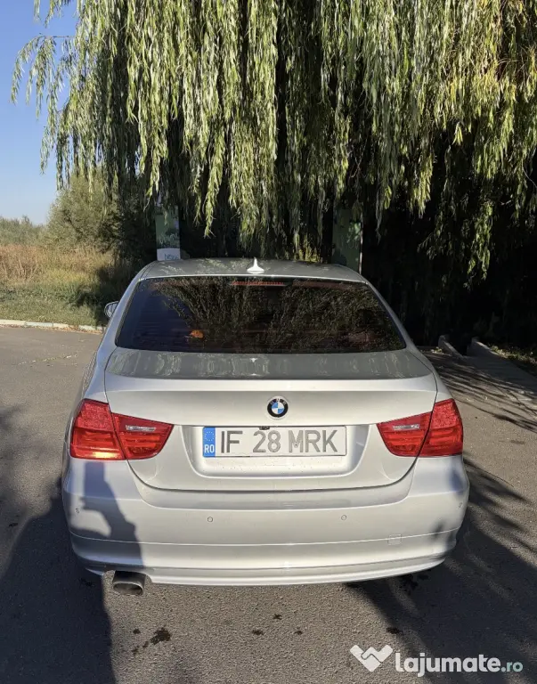 BMW 320d XDRIVE 2010