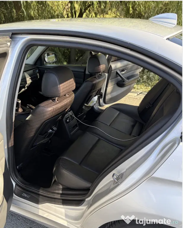BMW 320d XDRIVE 2010
