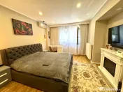 3 camere cu promenada la lac, școală internațională, par 
