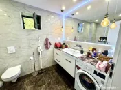 3 camere cu promenada la lac, școală internațională, par 