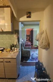 Apartament 2 camere/ centrala proprie / 5 min de metrou 1 Dec/Sector 3 