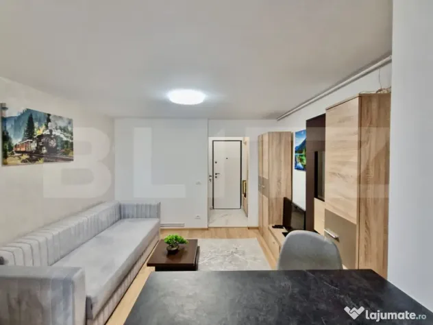 Garsonieră decomandată, renovată complet și mobilată ?? - Brasov (Brasov)