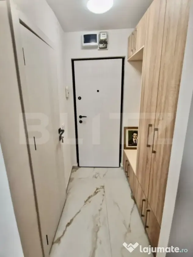 Garsonieră decomandată, renovată complet și mobilată ?? - Brasov (Brasov)