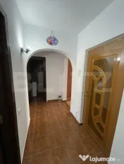 Apartament 3 Camere + Mansardă și Boxă - Fălticeni 