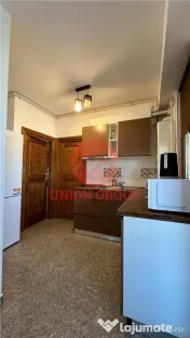Penthouse cu Terasa Impresionanta in zona Capitol 