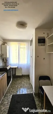 Apartament 2 camere decomandate,etaj 3- zona Centrala,Tribunalul Vechi 