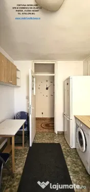 Apartament 2 camere decomandate,etaj 3- zona Centrala,Tribunalul Vechi 