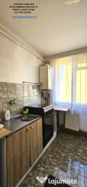 Apartament 2 camere decomandate,etaj 3- zona Centrala,Tribunalul Vechi 