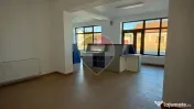 De închiriat spațiu comercial, 60 mp, în zona Episcopia Bihorului 