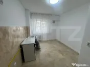 Spațiu central, renovat complet – ideal pentru birou sau